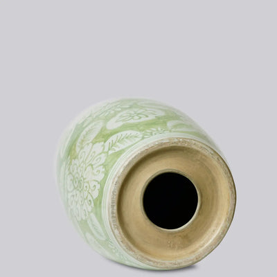 Green and White Porcelain Floral Garden Seat